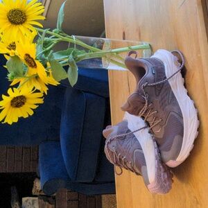 nearly new! Hoka Women's hiking shoes Anacapa 2 GTX + Tread Labs insoles